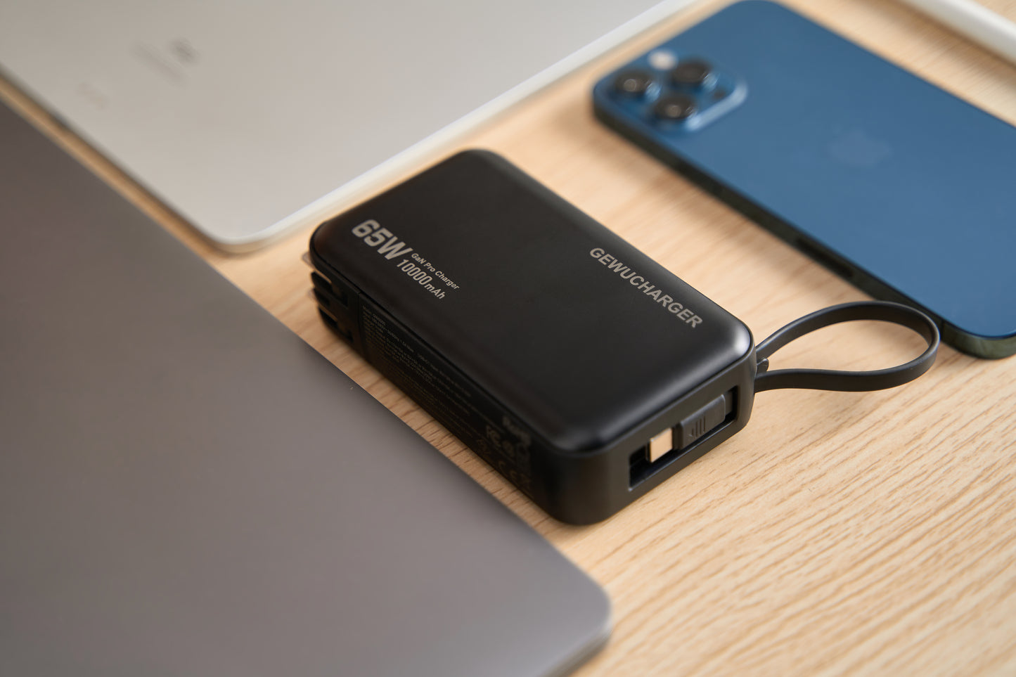 PowerFusion: 3-in-1 Charger, Power Bank & Cable